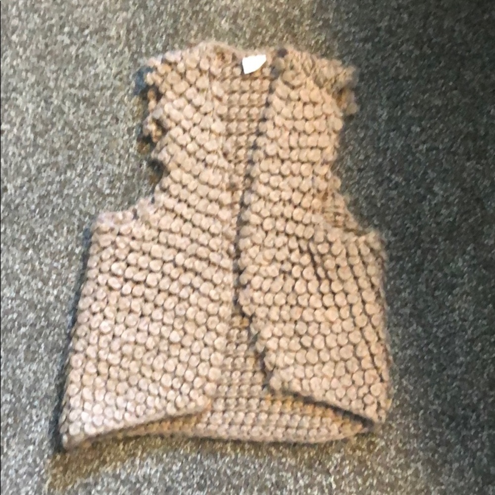 Egg Vest